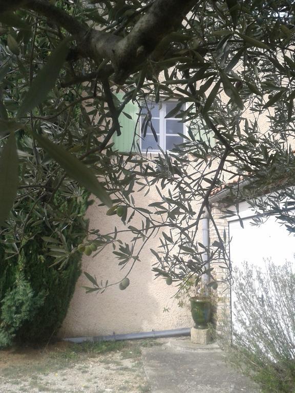 La Petite Maison De Marie Louise Lauris Room photo