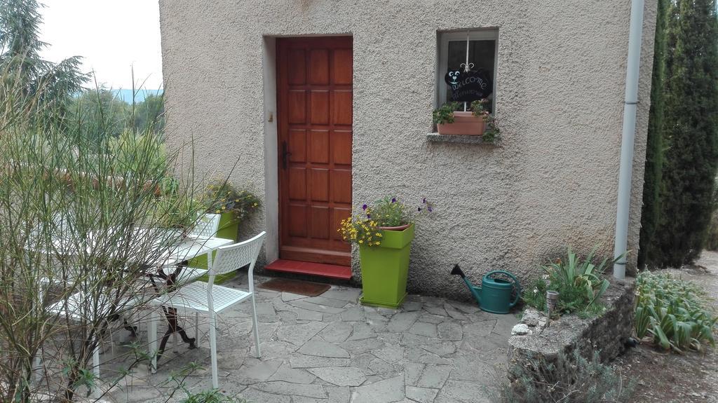 La Petite Maison De Marie Louise Lauris Exterior photo